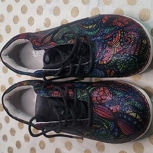 Alegria Essence Stained Glass Sneaker Size EU 35 US5 ESS580
